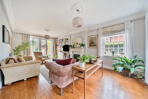 50 Brookvale Road, Southampton, SO17 1RA