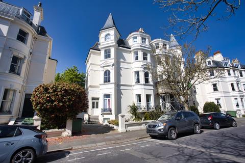 1 bedroom flat for sale, Clifton Crescent, Folkestone, CT20