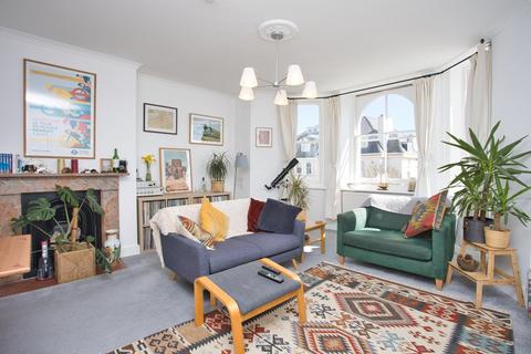 1 bedroom flat for sale, Clifton Crescent, Folkestone, CT20