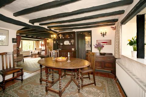 2 bedroom detached house for sale, Golden Cottage, Lower Froyle, GU34