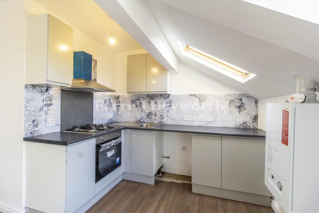 Flat 5 kitchen