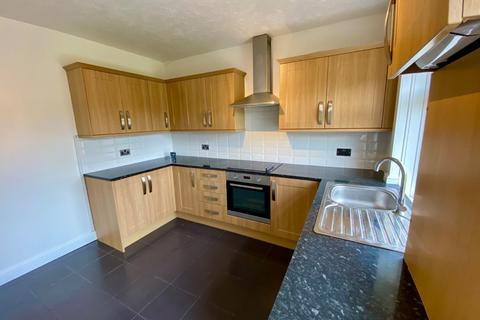 6 Waterloo Crescent, Bradford, BD10 0NQ