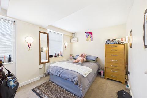 undefined, Hale Way, Frimley, Camberley, Surrey, GU16