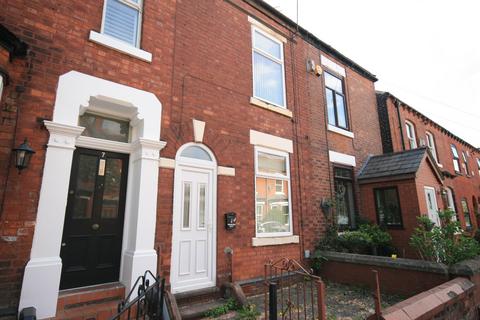2 bedroom terraced house to rent, Derbyshire Road, Manchester M40