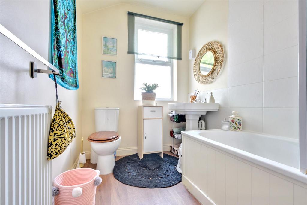 Shower Room 2.jpeg