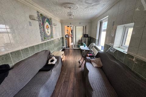 3 bedroom terraced house for sale, Woodwells Road, Birmingham, B8 2TQ