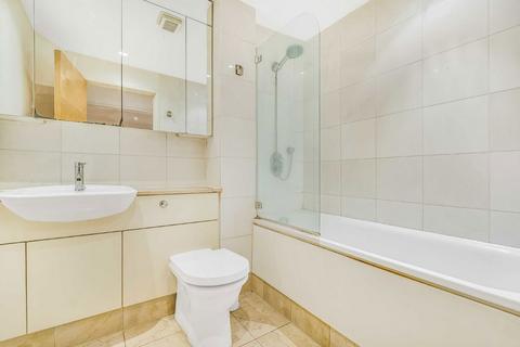 1 bedroom flat to rent, Cayenne Court, London SE1