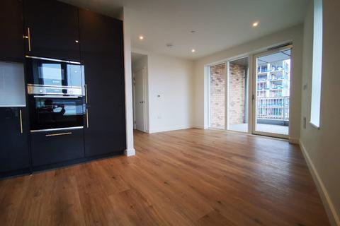2 bedroom flat to rent, Alington Apartments, London, N8