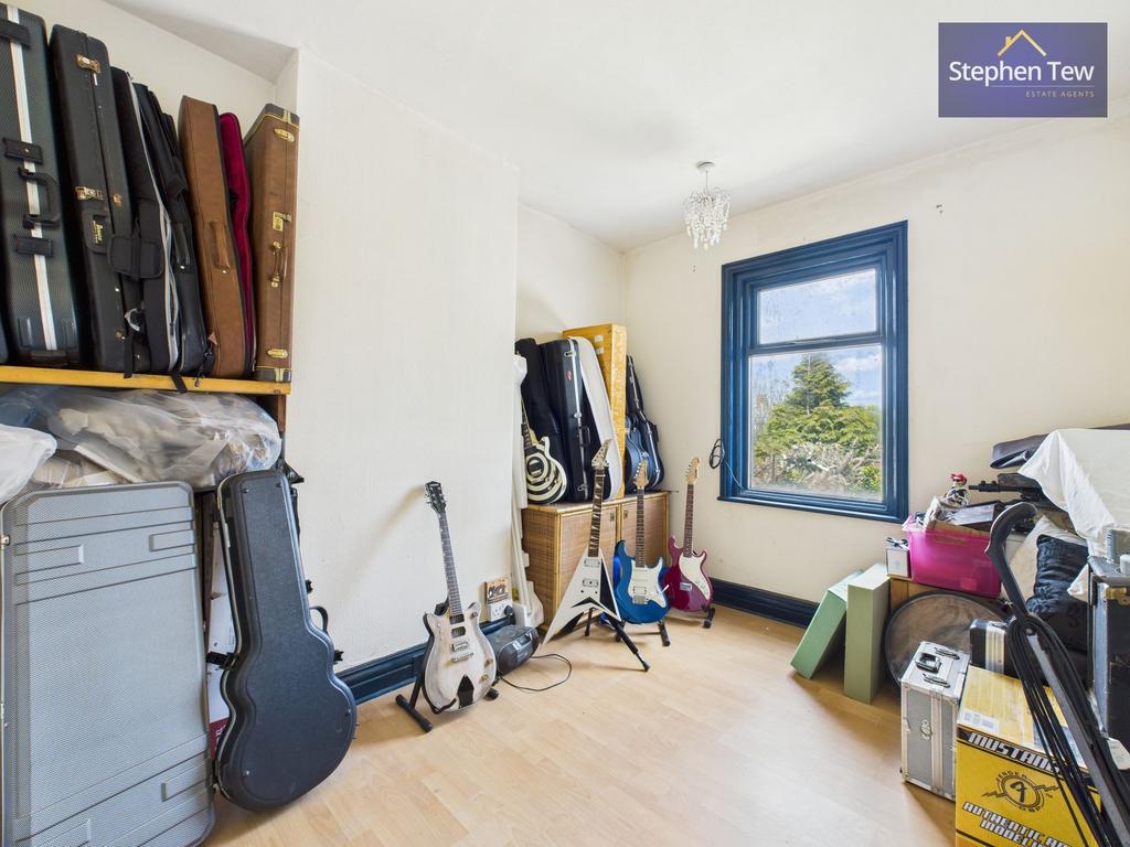 Bedroom 4