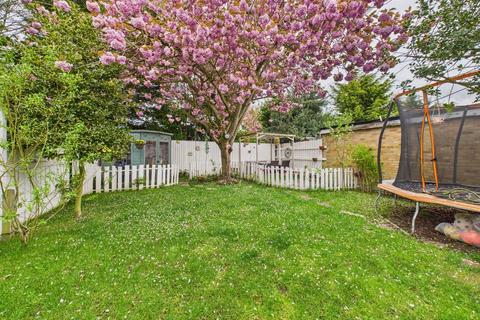 14 Balk Close, Leven, Beverley, HU17 5NH
