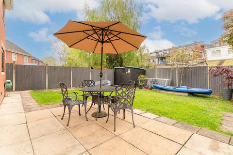 4 bedroom detached house for sale, Cutter Close, Newport, NP19