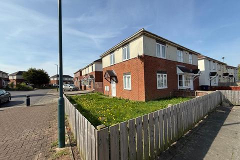 2 bedroom house to rent, Redberry Way, South Shields NE34