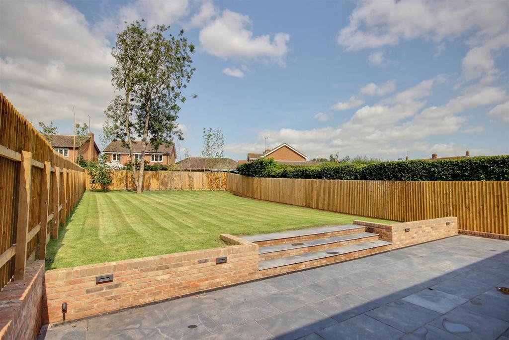 Patio & Garden