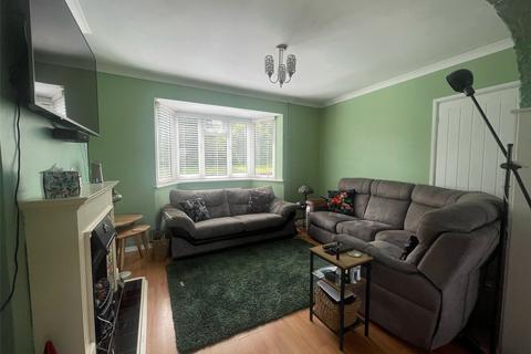 95 Taunton Vale, Gravesend, DA12 5QZ