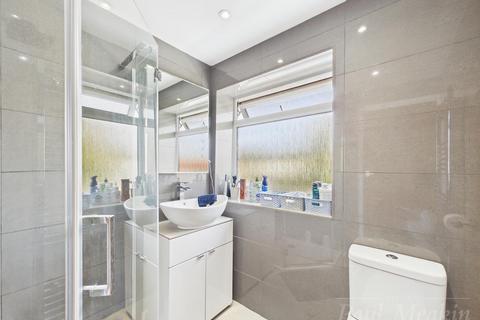 3 Grenville Road, New Addington, Croydon, CR0 0NZ