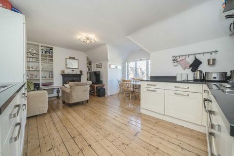 undefined, Kenilworth Road, London W5
