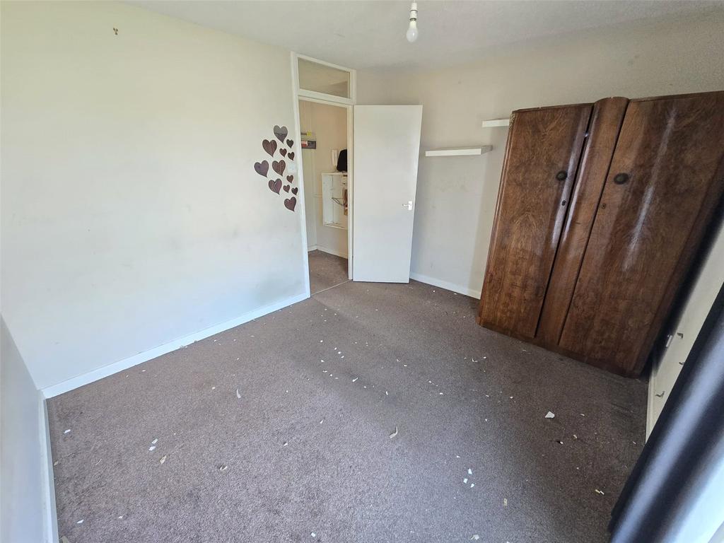Bedroom (2)