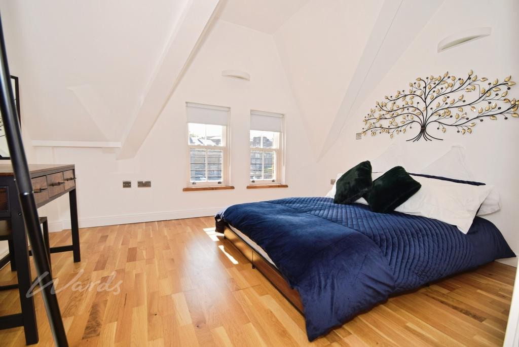 Pickwick bedroom