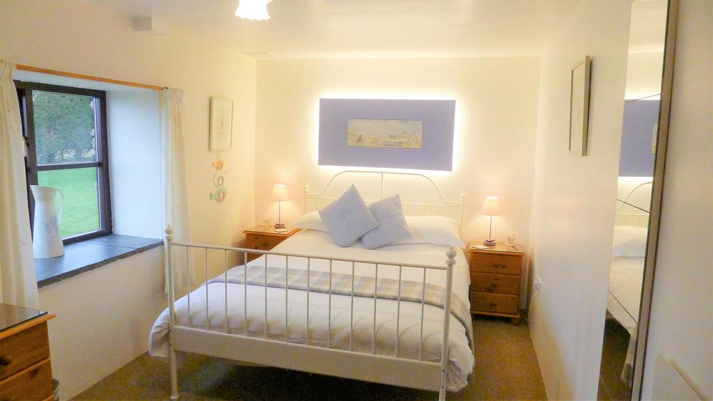 Bedroom.jpg