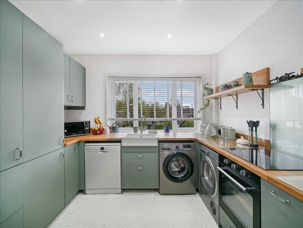 Kitchen (1)