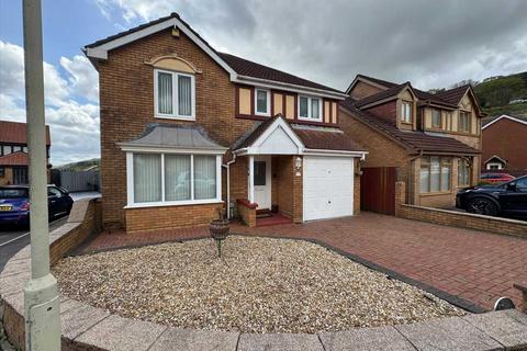 15 Parc Afon, Tonypandy, CF40 1JP