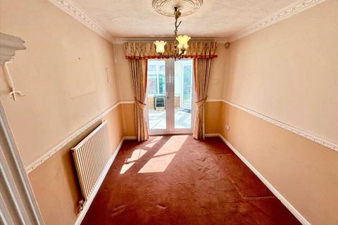 15 Parc Afon, Tonypandy, CF40 1JP