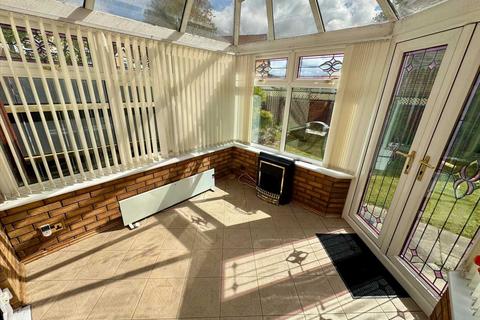 15 Parc Afon, Tonypandy, CF40 1JP