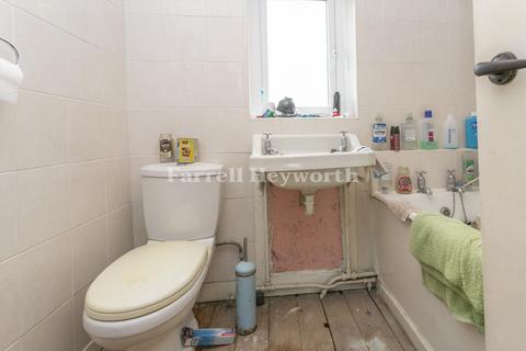 12 Ullswater Close, Dalton-in-furness, LA15 8QL