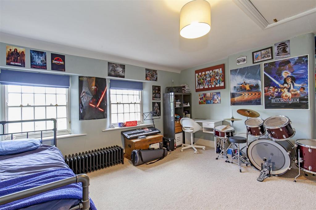 Bedroom 5