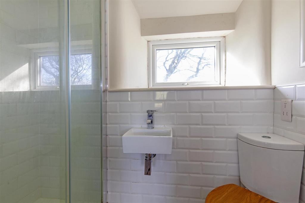 Bedroom 4 En Suite