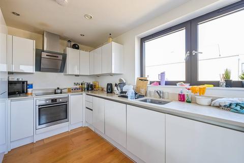 2 bedroom flat for sale, 44 Bow Common Lane, London E3