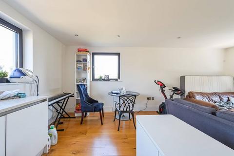 2 bedroom flat for sale, 44 Bow Common Lane, London E3