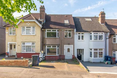 4 bedroom terraced house to rent, Whitton Avenue East, UB6, Perivale, Greenford, UB6