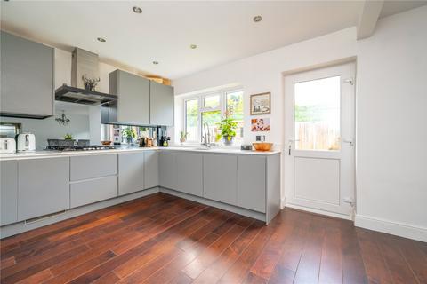 1 Ryall Close, Bricket Wood, St Albans, AL2 3TS
