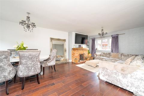 1 Ryall Close, Bricket Wood, St Albans, AL2 3TS