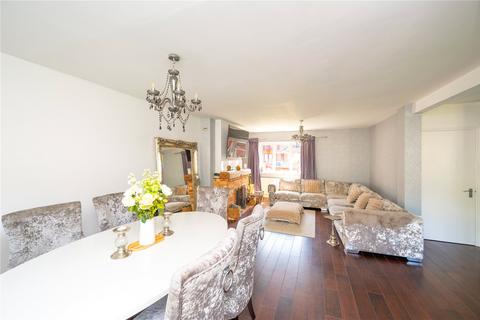 1 Ryall Close, Bricket Wood, St Albans, AL2 3TS