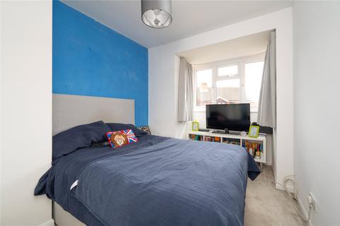 1 Ryall Close, Bricket Wood, St Albans, AL2 3TS