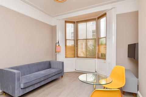 1 bedroom ground floor flat for sale