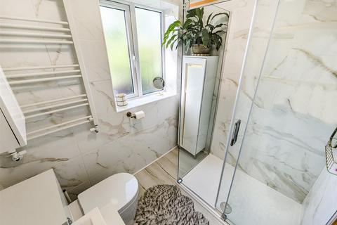 18 Willow Brook Road, Corby, NN17 2EB