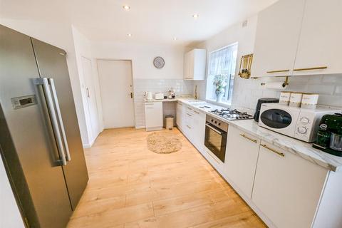 18 Willow Brook Road, Corby, NN17 2EB