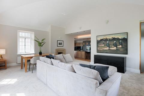 The Sandringham, Highgrove Ancoats Lane, Alderley Edge, SK9 7TT