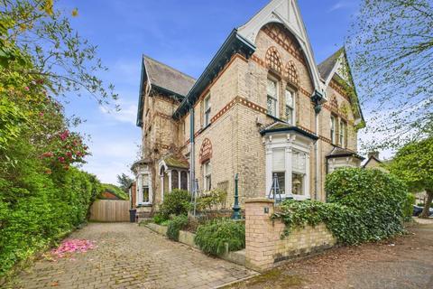 4 Alexandra Road, Leicester, LE2 2BB