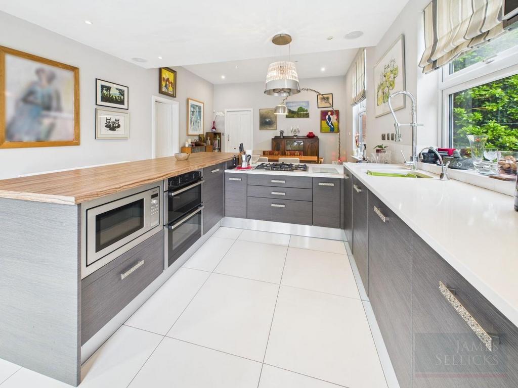 Dining Kitchen