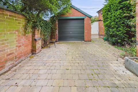 4 Alexandra Road, Leicester, LE2 2BB
