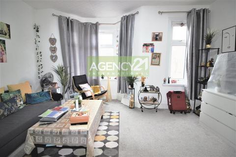 6a Credon Road, London, E13 9BJ