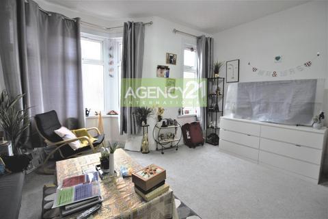6a Credon Road, London, E13 9BJ