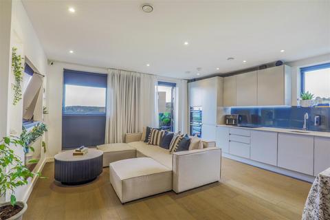 undefined, Smitham Court, 31 Leaden Hill, Coulsdon