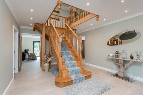 5 bedroom detached house for sale, Loxley Road, Stratford-upon-Avon