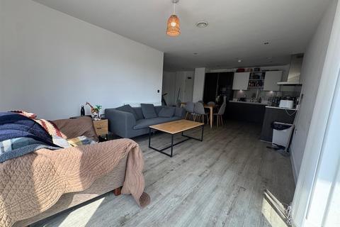 3 bedroom apartment to rent, Quarry, Middlewood Locks