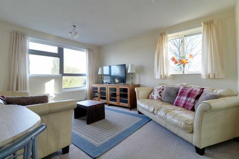 2 bedroom flat for sale, Millfield Avenue, Lower Farm, Bloxwich